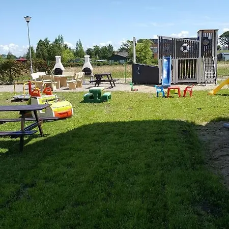 Bajkowe Alojamento de Turismo Selvagem Sarbinowo